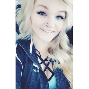 Meet your Posher, Kimberly